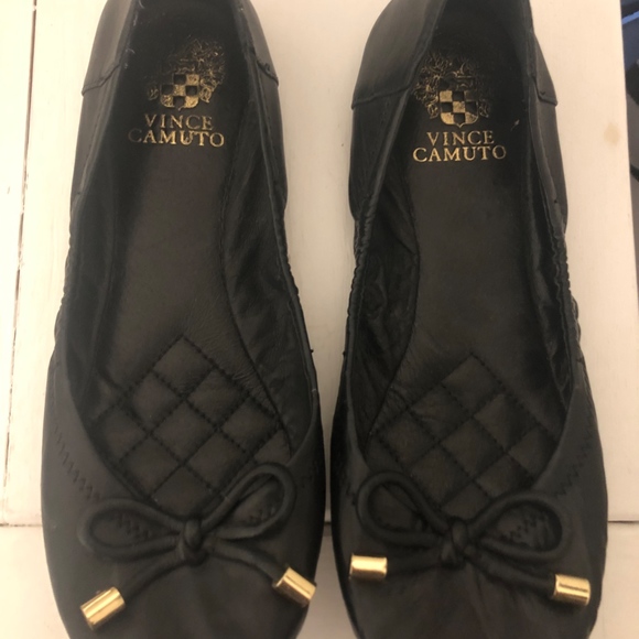 Vince Camuto Ballet Flats - Picture 2 of 4